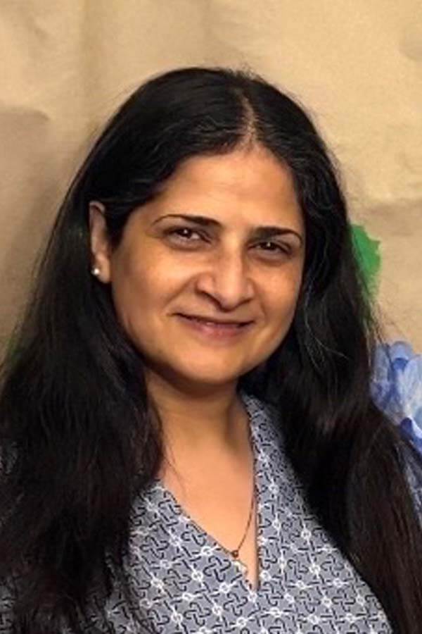 Nesreen Mechil